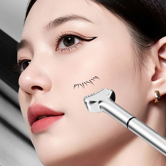 🔥Herbstschlussverkauf🔥2-in-1 Eyeliner & Unteres Wimpernstempelset